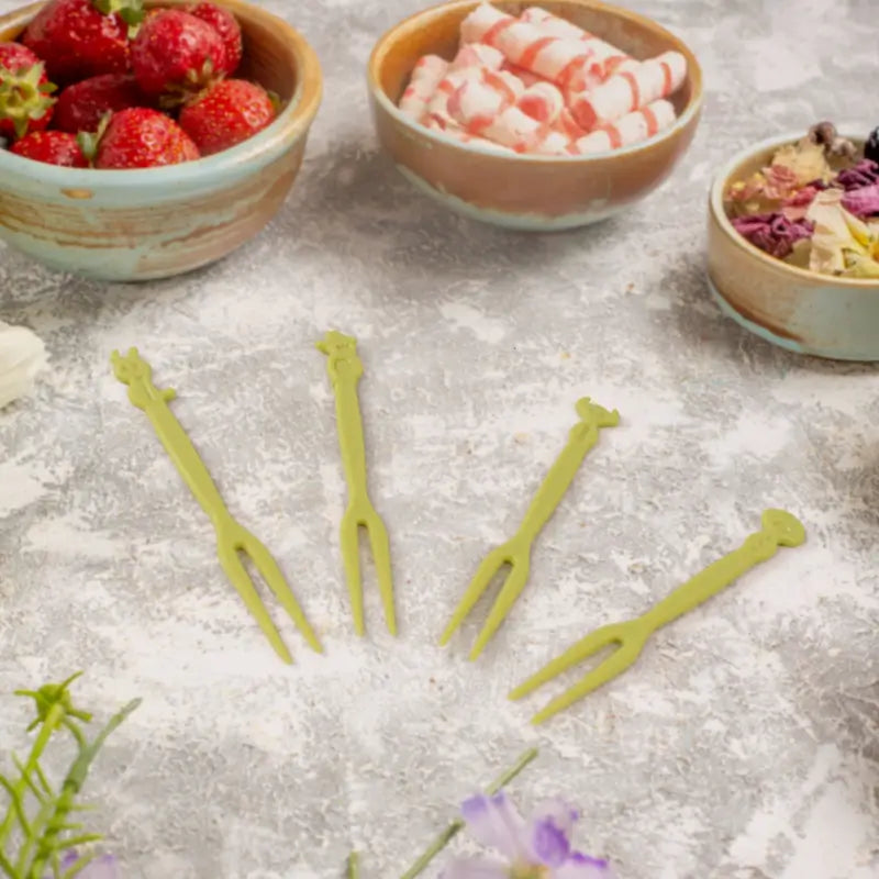 Plastic fruit forks cake dessert forks mini forks - Durable Plastic, Compact Mini Size